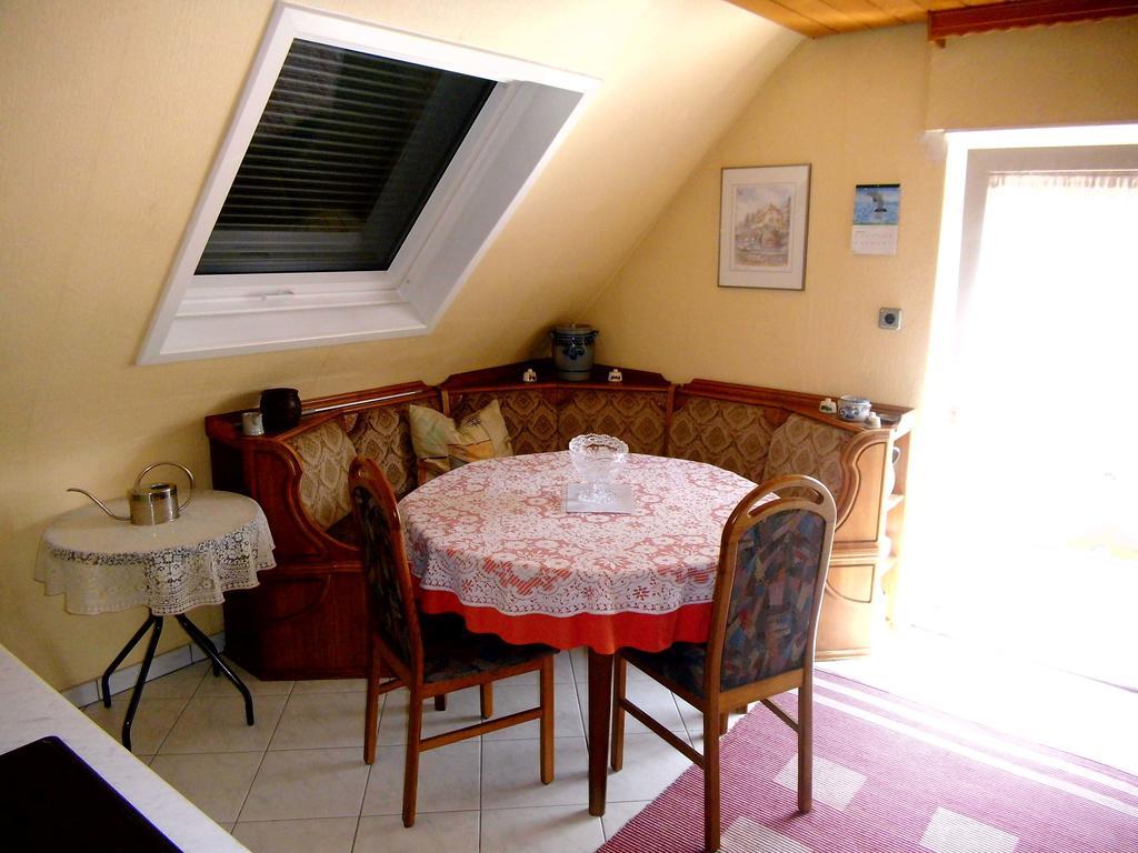 Ferienappartement Obrigheim Мосбах Номер фото